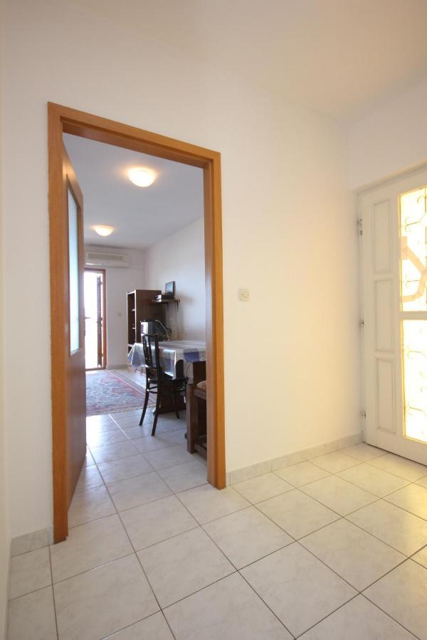 Apartments By The Sea Vis - 2470 Екстериор снимка