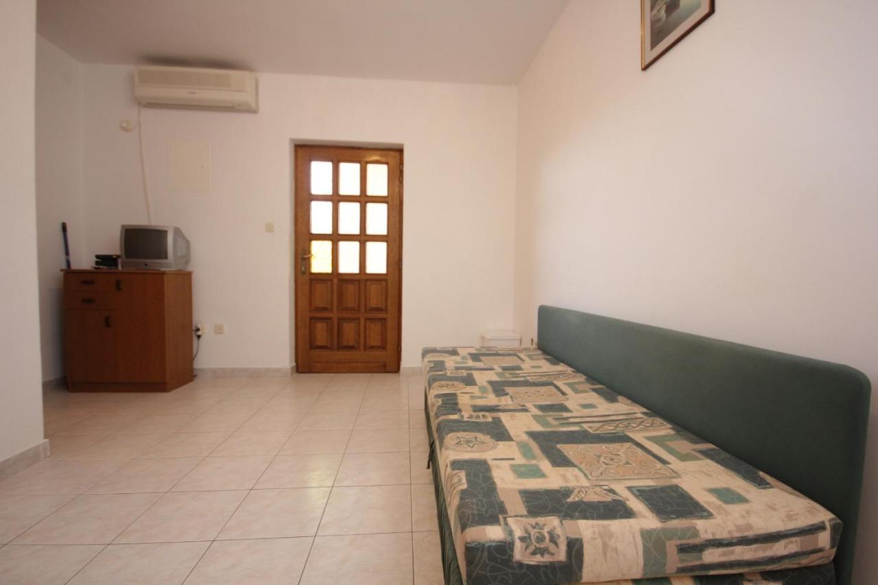 Apartments By The Sea Vis - 2470 Екстериор снимка